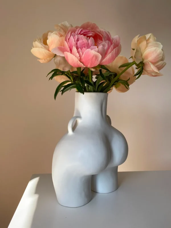Flash Sale HOFF LOVE HANDLES VASE WHITE